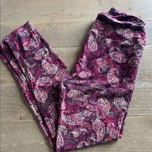 LulaRoe One Size Leggings Maroon Magenta Patterned